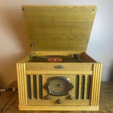 VTG Crosley CR67 Oak Case Record Player Turn Table Cassette AM/FM Radio - Video