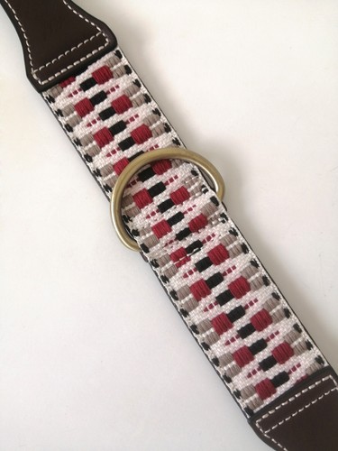 Leather dog collar is suitable for large and medium-sized dogs and is adjustable - Picture 7 of 9