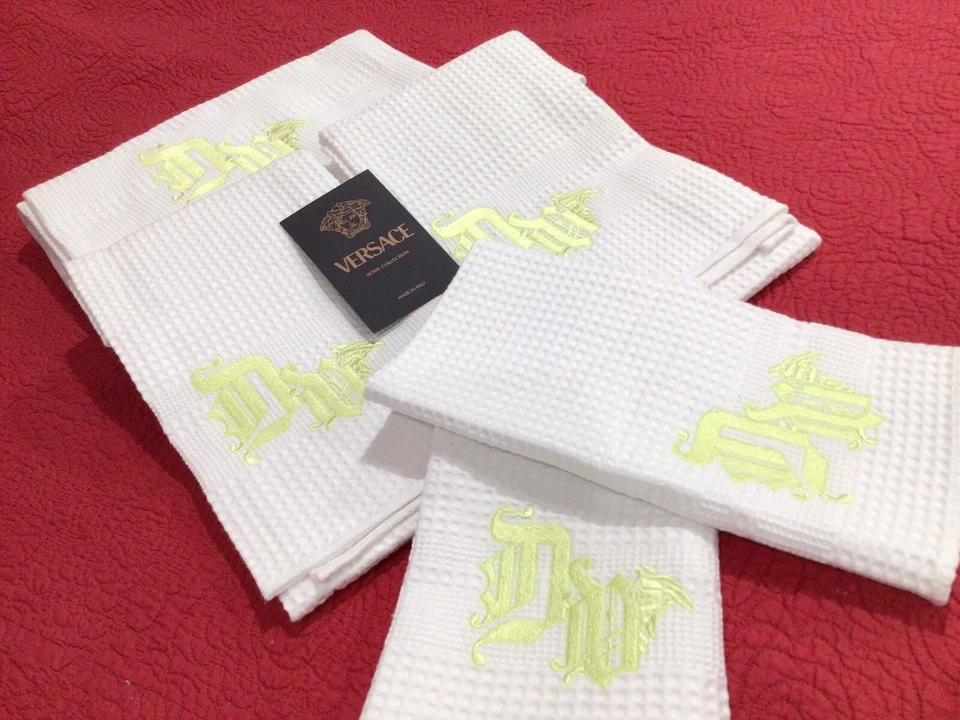 VERSACE 5 Piezas FAMOSO JUEGO DE TOALLAS MEDUSA CON CAJA MEDUSA / COLECCIÓN HOGAR - NUEVO Foto 2 de 4