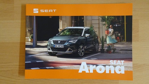 Prospekt Seat Arona, neu