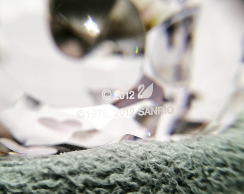 Swarovski Crystal Figurine Hello Kitty Hearts 2012 Limited Edition 1142934 - Picture 9 of 13