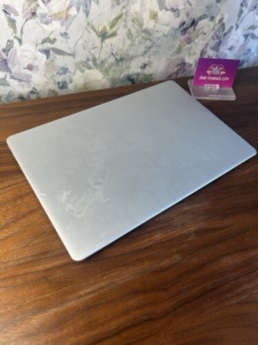 iOTA slim 14" FHD chrome laptop 32g silver - Picture 6 of 10
