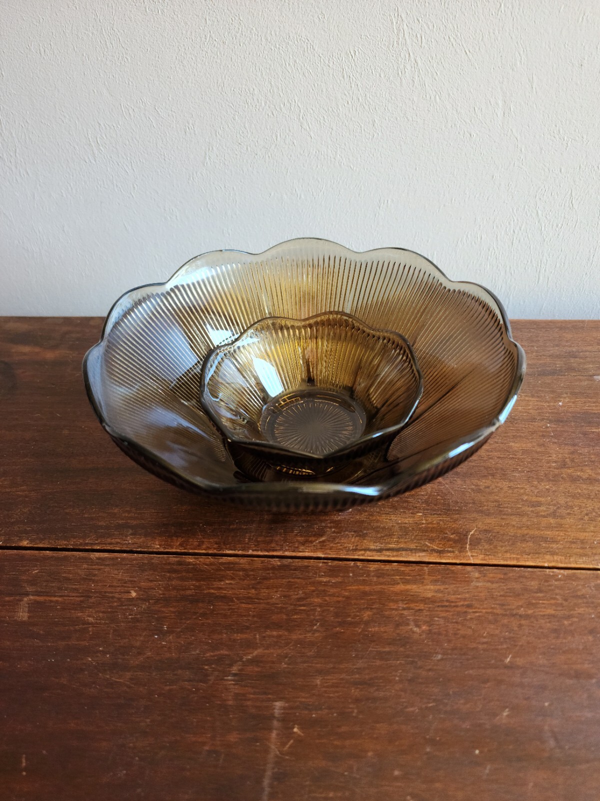 VTG Anchor Hocking Radiance Smoke Atomic Starburst Serving & Dessert Bowl Set