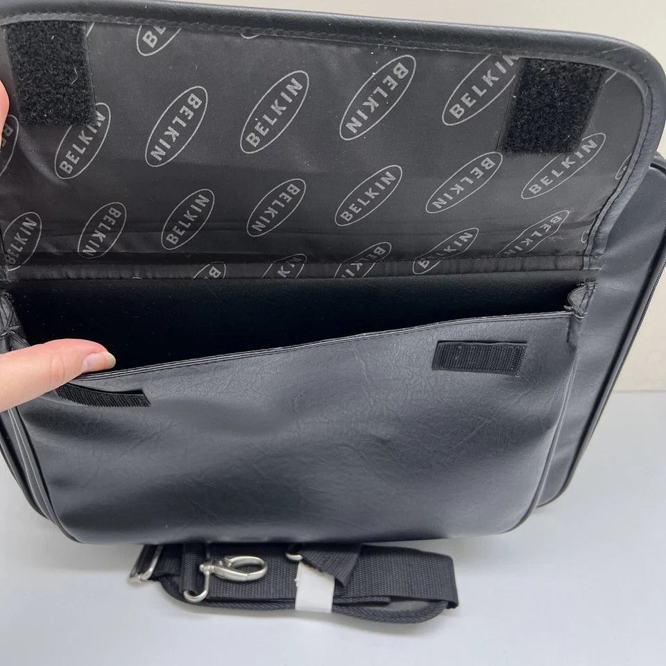 Belkin Providence Street Case Cuero Koskin Negro Bolso para Laptop Viaje Equipaje de Mano Foto 3 de 4