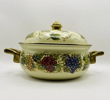 Discontinued Tabletops Unlimited Cabernet Grape 3 Qt. Covered Casserole 8.75”