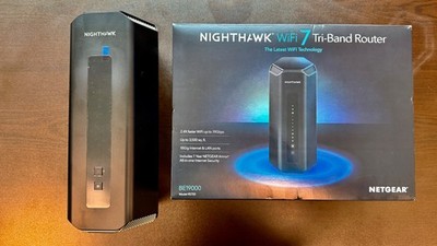 Netgear Nighthawk RS700S WiFi 7 Router BE19000 19Gbps Tri Band 10G LAN Used Mint