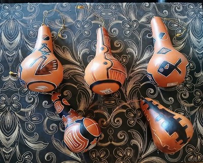 Lot Of 5 Lucuma Peruvian Handcarved  Handpainted Folk Art Ornaments Fish Bird