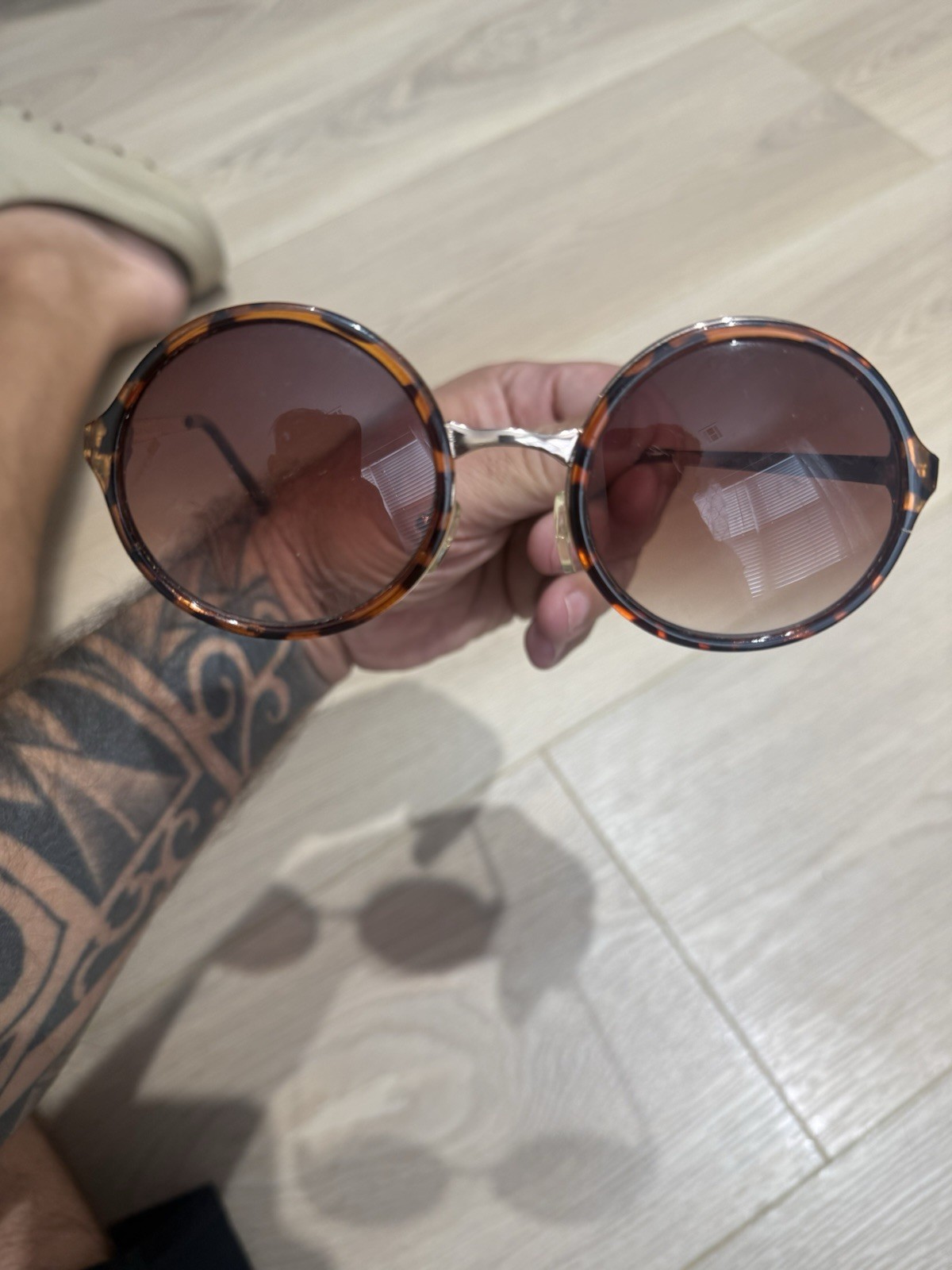 American Eagle 4922 Tortoise Shell Round Sunglass… - image 7