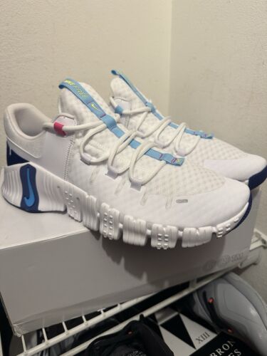 Nike Free Metcon 5 White Aquarius Royal Blue DV3950-103 sz 15 Women 13.5 Men
