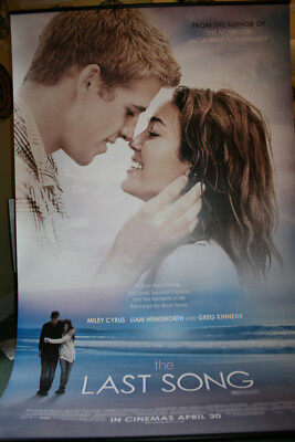 HUGE Glossy Cinema Banner Poster The Last Song Miley Cyrus /Hemsworth 8ft x 5ft