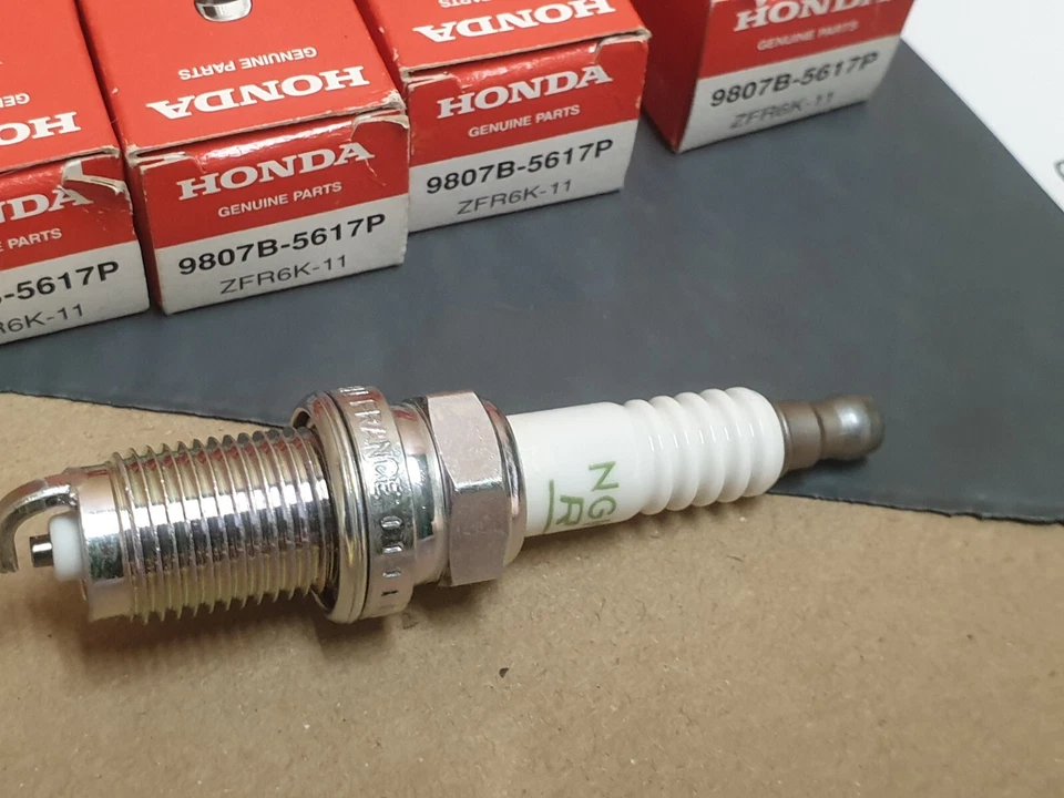 Honda CR-V 2.4 Spark Plug X4 2006-on 9807B5617P NGK ZFR6K-11 Genuine NEW - Image 4 of 4