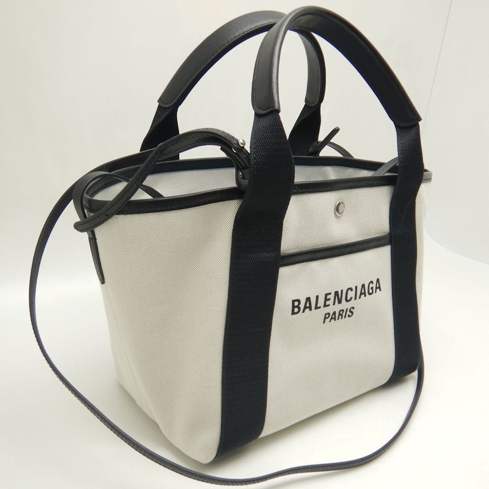 バッグ・カバンその他 BALENCIAGA Woman Mini bag Natural 805118 2ABBN 9260 BALENCIAGA BIARRITZ Small Tote Bag 8051182ABBN9260 Cotton