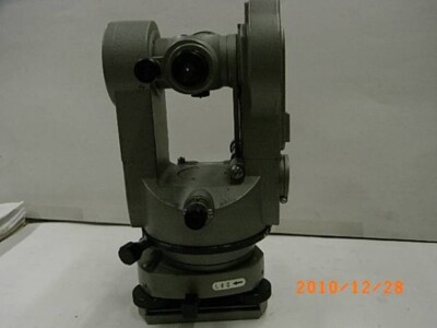 SOKKISHA THEODOLITE TM10C  光学機器 SOKKIA TM10D Theodolite Surveying Equipment Tested With Case From