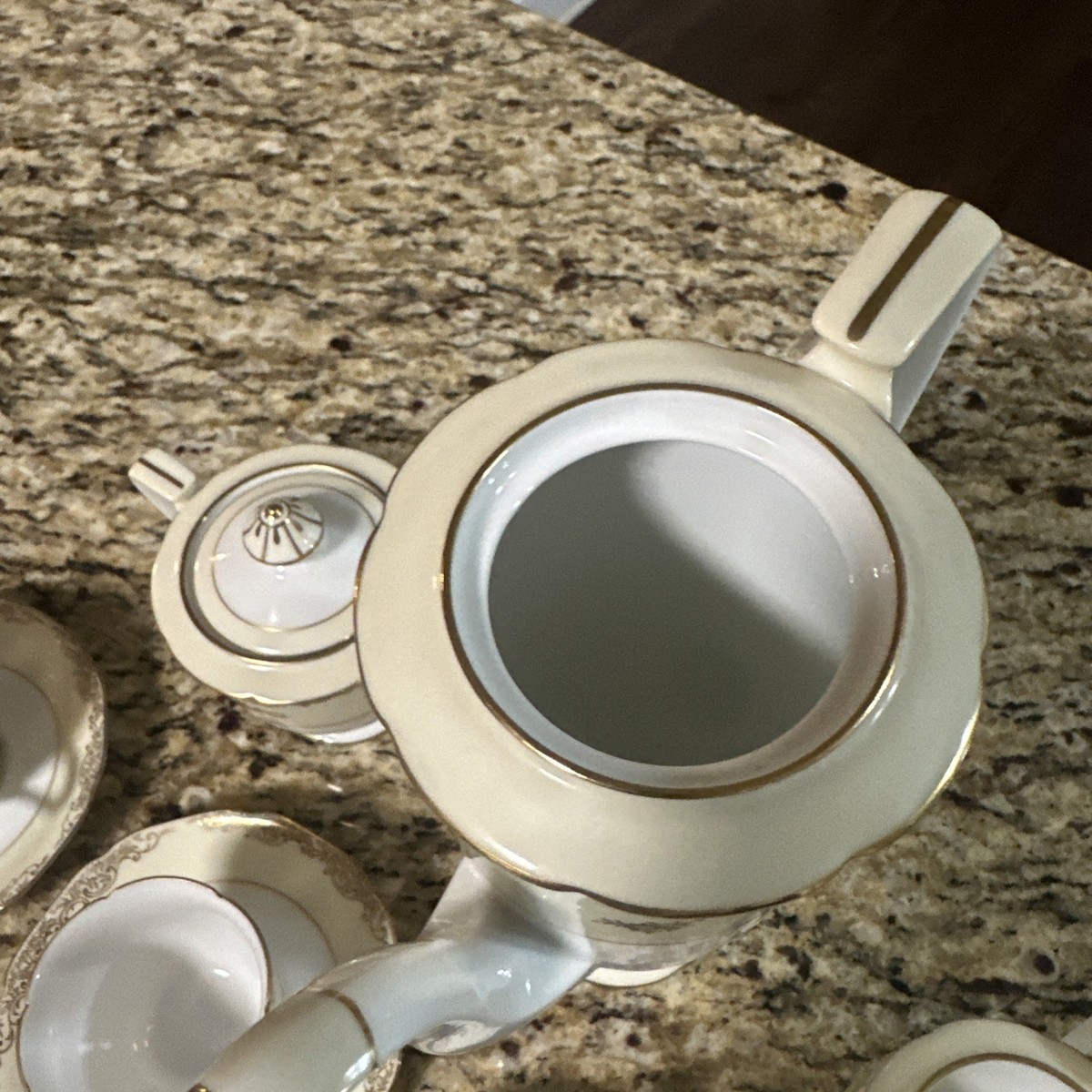 VGT Noritake Morimura Nippon Tea Set – Gold & White 17 Pieces Hand