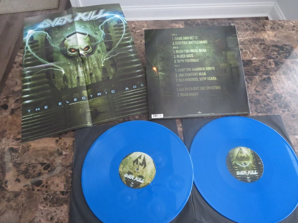 Overkill - The Electirc Age - 2LP - black - SIGNED BY ALL!!! - UN PLAYED - blue - Image 3 of 3