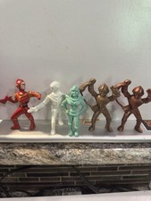 Lot of 5 Vintage Plastic Sci-Fi Space Figures