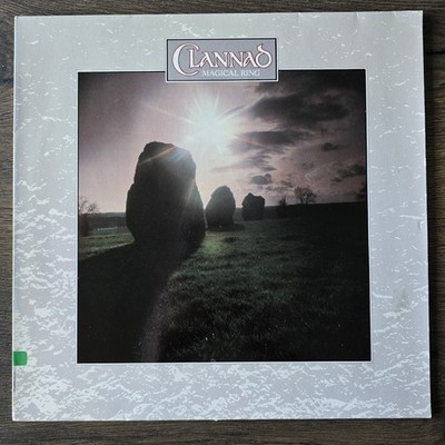 Clannad - MAGICAL RING - Vinyl LP Acoustic Pop Rock Harry's Game NM-/EX