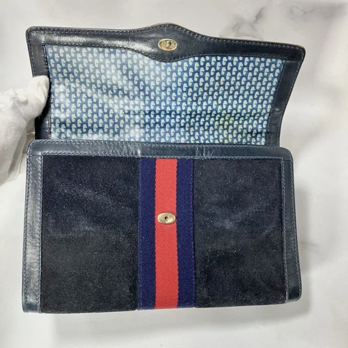 Auténtico bolso clutch GUCCI línea jerez gamuza azul marino - Imagen 12 de 24