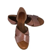 SOLE SOCIETY women's size 8 1/2 M Sefia tan leather slip on low heeled sandals