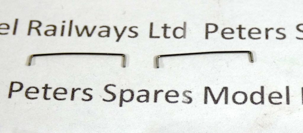 Dapol 115523 Class 21 / 29 OO Gauge Handrail Long (Pair)
