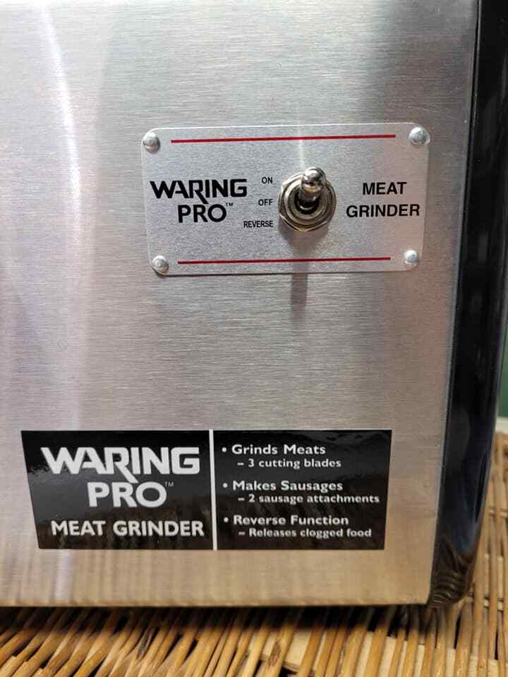 Waring Pro Professional Electric Meat Grinder Model MG100 / r4s