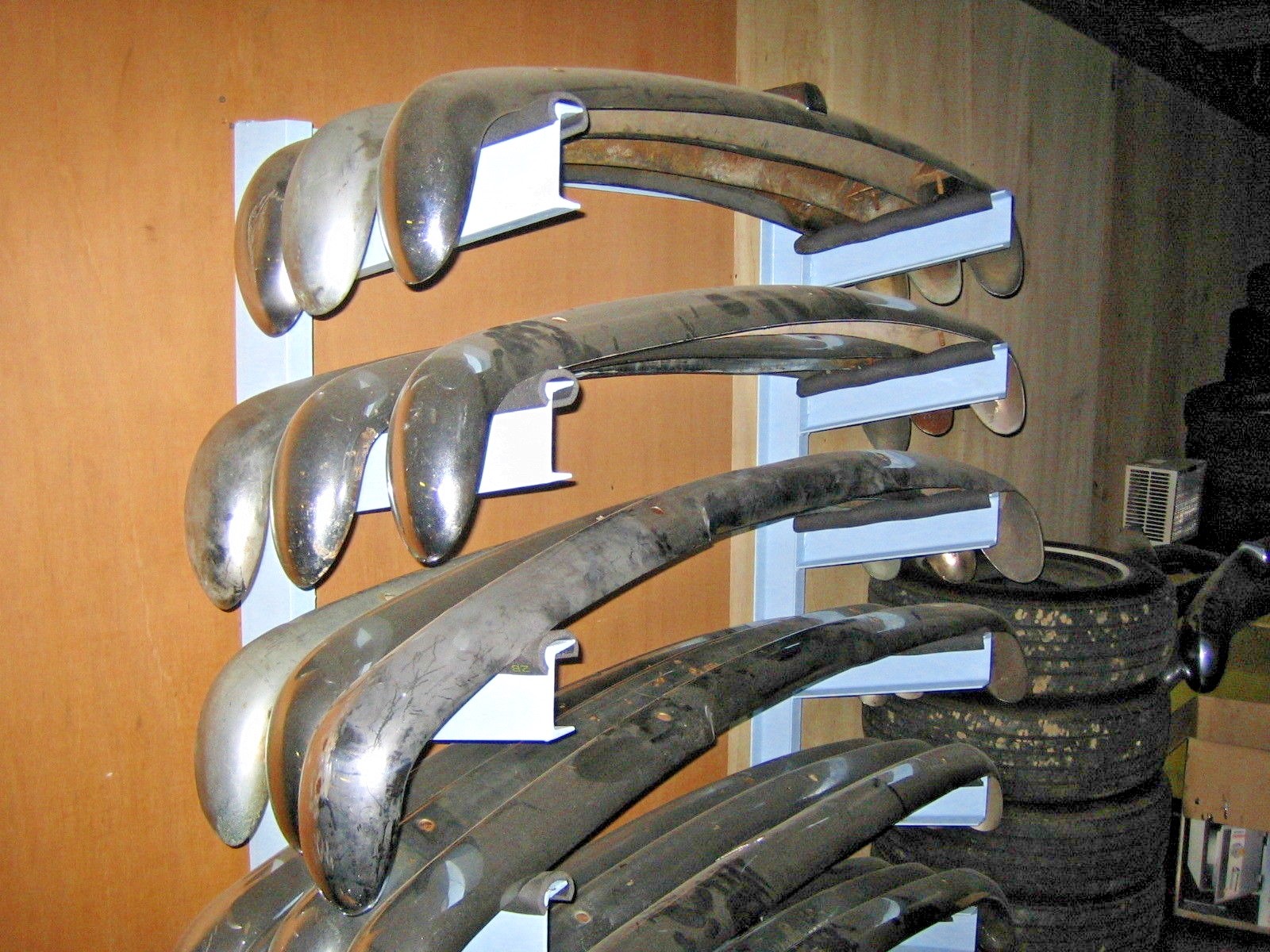 ROLLS ROYCE CLOUD PHANTOM BENTLEY LUG TOOL LARGEST 1946-65 INVENTORY ON EARTH