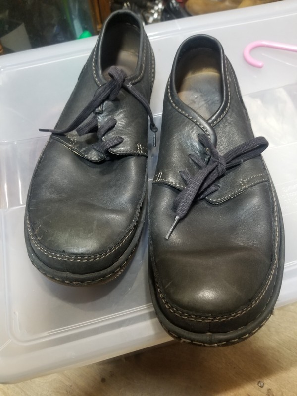 CLARK'S MENS LEATHER SHOES BLACK SIZE 10.5 MED D vintage no longer made 