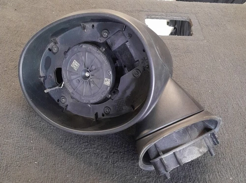 NEW Genuine MINI F55/56/57 Passengers Side Wing Mirror 7401089