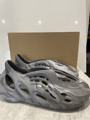 yeezy foam runner rrp