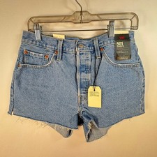 Levis 501 Original High Rise Denim Shorts Light Wash Raw Hem Size 29 NWT