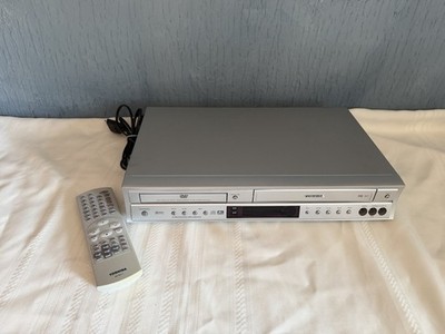 Toshiba SD-24VLSL DVD-Player VHS-Videorecorder mit Fernbedienung