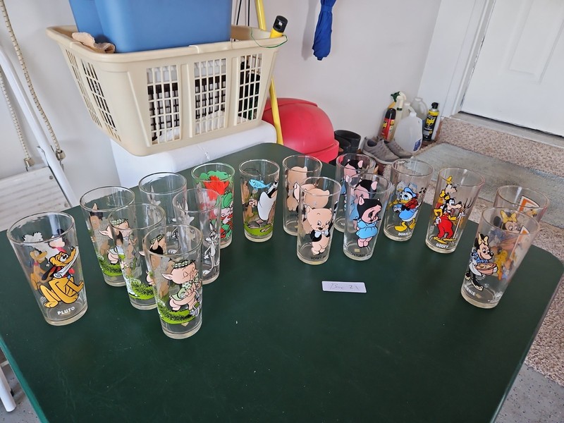 Vintage Looney Tunes Pepsi Collector Glasses 1973/76 Warner Bros Lot Of 16