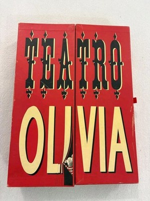 Buch Theater Olivia Roman Romeo und Julia 