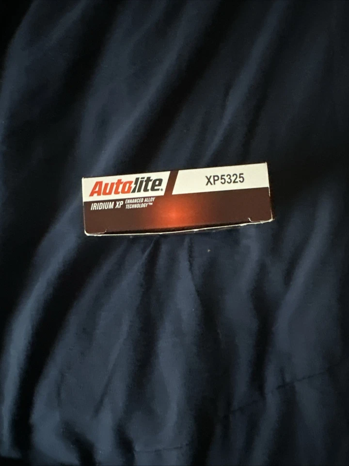 Новая упаковка из 4 свечей зажигания Autolite XP5325 XP Iridium - Изображение 2 из 4