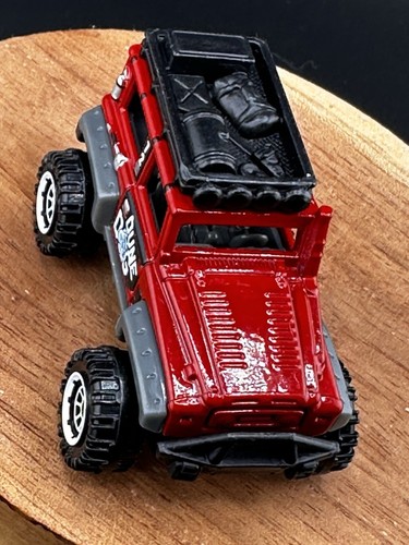 2010 Dune Dog SUV Matchbox Diecast Car Red Black Jeep - Picture 6 of 10