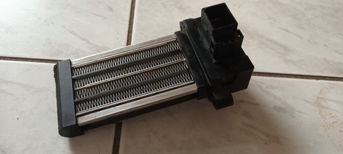 3D0959984 VW Pheaton Denso Kühler für Zusatzheizung