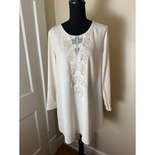 ASTR the Label Long Sleeve Lace Accent Shift Dress in Cream Size Small