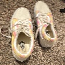 Size 6.5 Women s Vans Platform Shoes