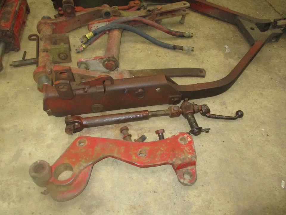 International Farmall 450 400 560 460 Working Original Fast Hitch Tractor - Image 4 of 4