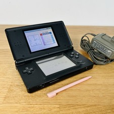 Nintendo DS Lite USG-001 Portable Handheld System Game Console Genuine Charger
