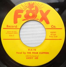 the FOUR CLIPPERS doowop repro 45 YOU CAN'T TRUST A WOMAN b/w RAIN   M-    w6581