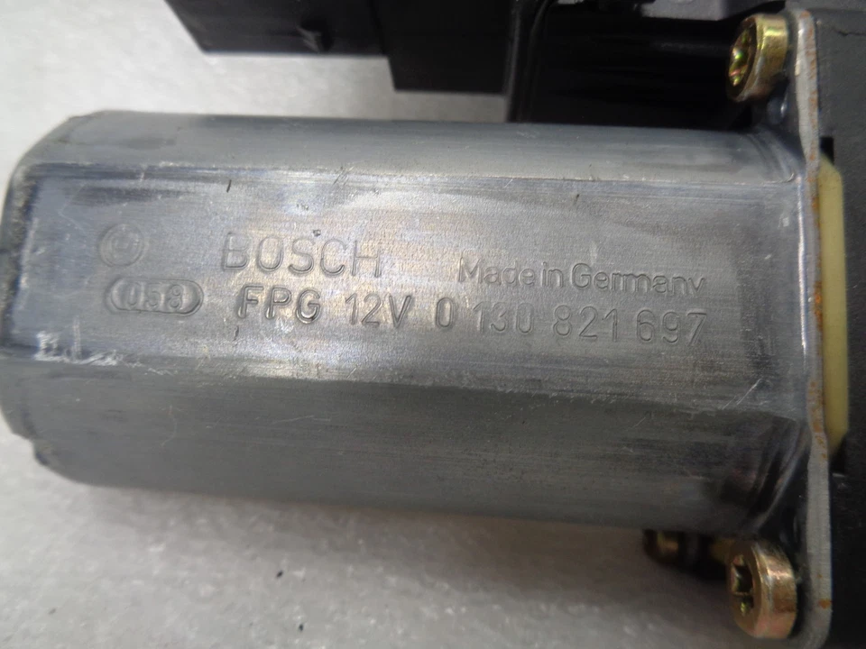 ДВИГАТЕЛЬ ЗАДНЕГО ЛЕВОГО СТЕКЛА DK81140 1998-2001 VOLKSWAGEN PASSAT 130821697 ОТ ОРИГИНАЛЬНОГО ПРОИЗВОДИТЕЛЯ - Изображение 3 из 4