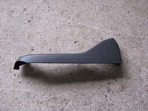 BMW 5er F10 F11 Blende Oberschiene Sportsitz aussen links schwarz 6981775