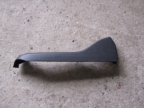 BMW 5er F10 F11 Blende Oberschiene Sportsitz aussen links schwarz 6981775