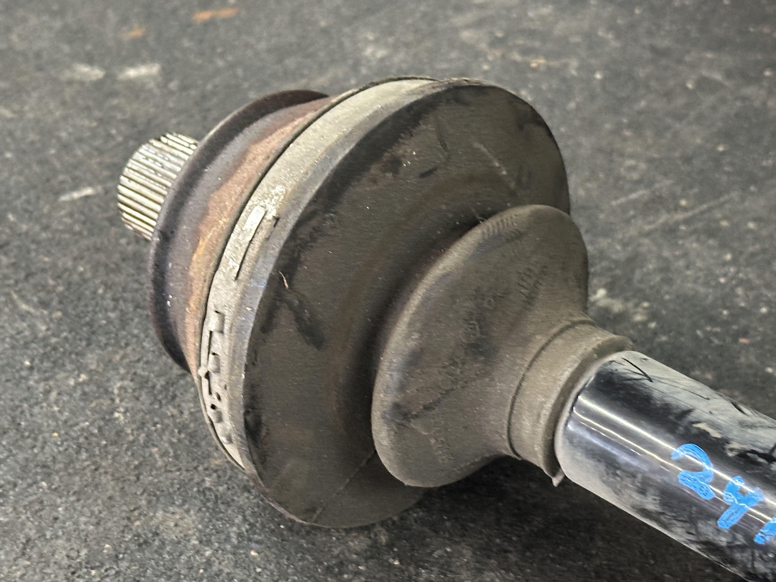 03-12 BENTLEY CONTINENTAL GT 6.0 AWD REAR PASSENGER RH CV AXLE SHAFT 3D501203