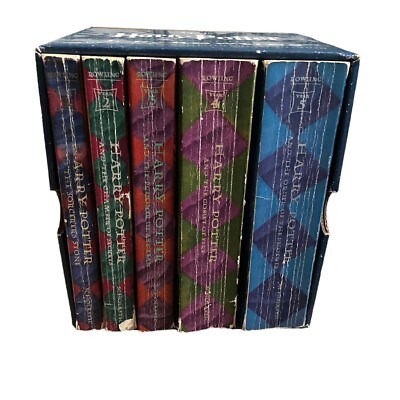 Harry Potter Complete Series 1-7 Paperback Box Set #1-5 & #6