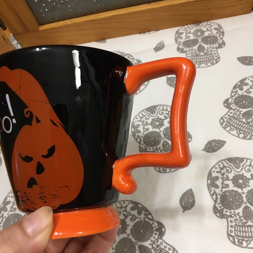 Vintage Halloween Tasse Krähe Rabe Kürbis handbemalt schwarz orange eckiger Henkel - Bild 7 von 8