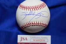 Sammy Sosa Cards, Rookie Cards and Autographed Memorabilia Guide 48