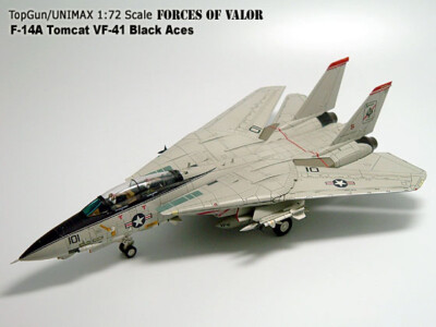 UNIMAX ユニマックス 1/72 U.S.F-14A tomcat VF-154 Black Knights
