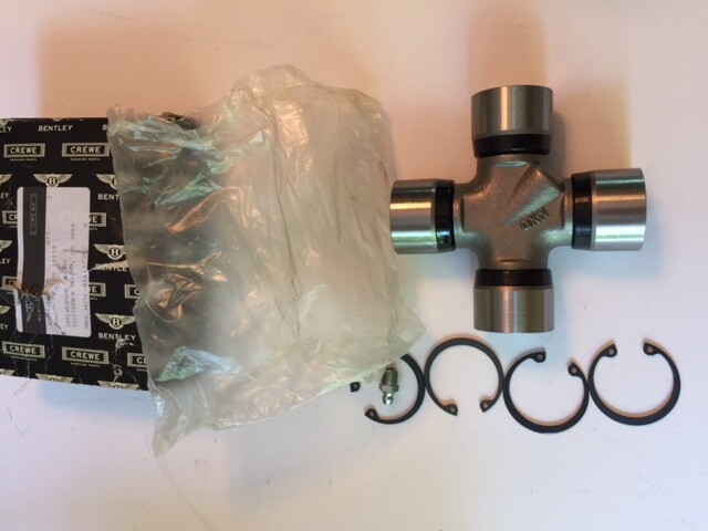Rolls Royce + Bentley Universal Joint UC14118 New Old Stock OEM